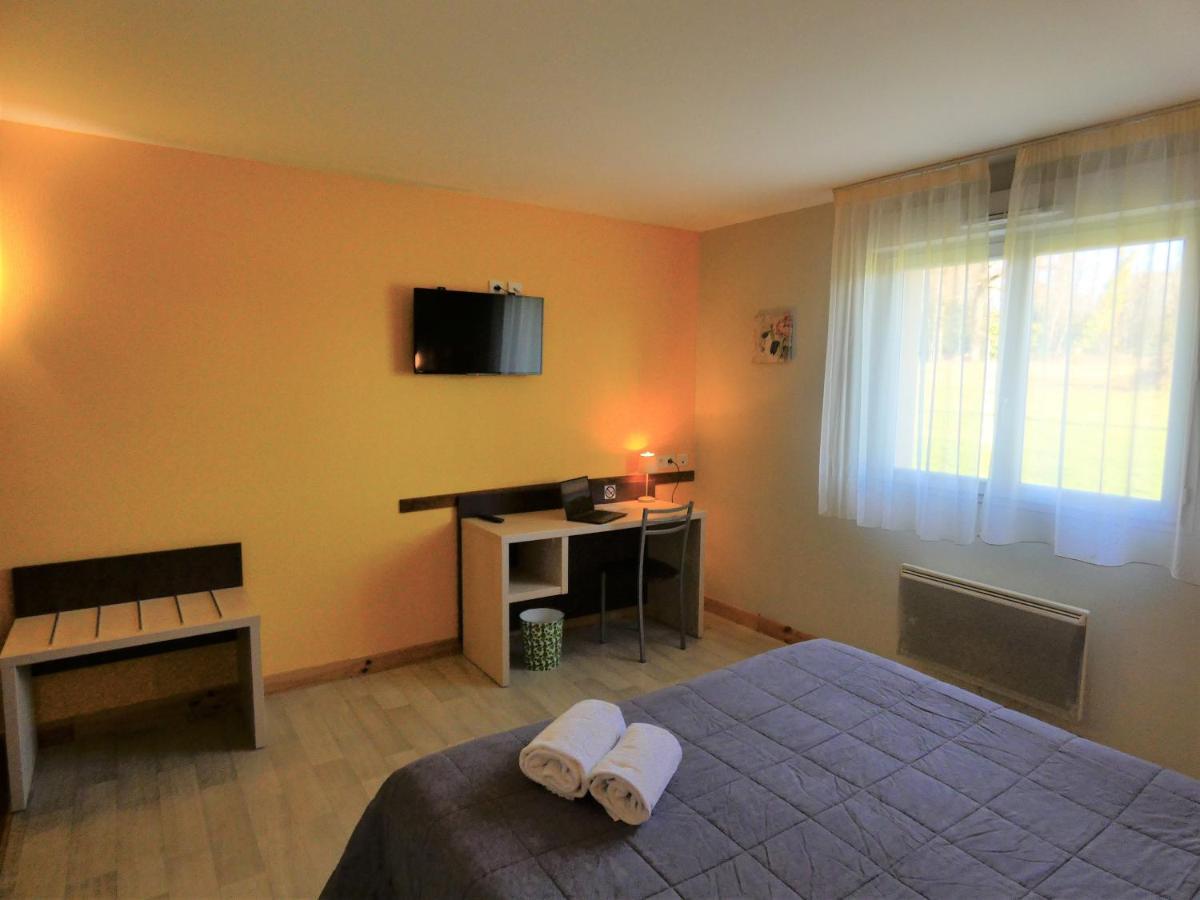 Hotel Azur Saint Junien Cit'Hotel Екстер'єр фото